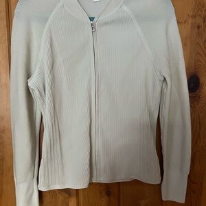 Lululemon Cream Raglan Long Sleeve Sweatshirt